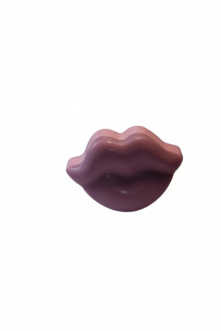 Riri Kiss Soap
